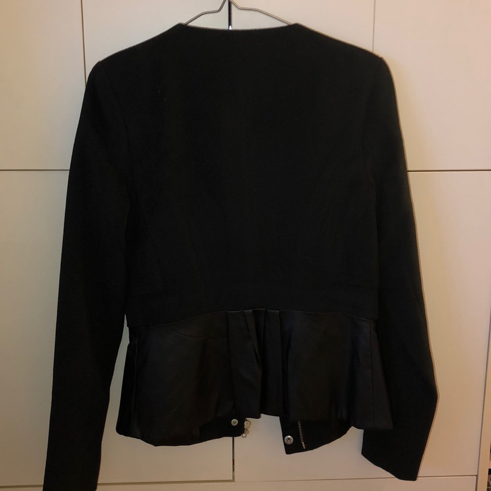 jacket - Picture 6 of 6